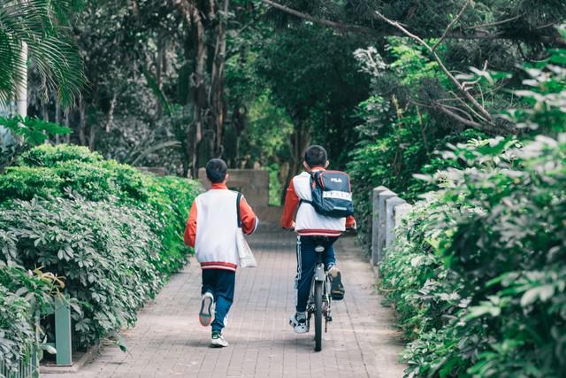 买房贷款首付_买房错过时机2030年后果_核心地段房产稀缺性分析