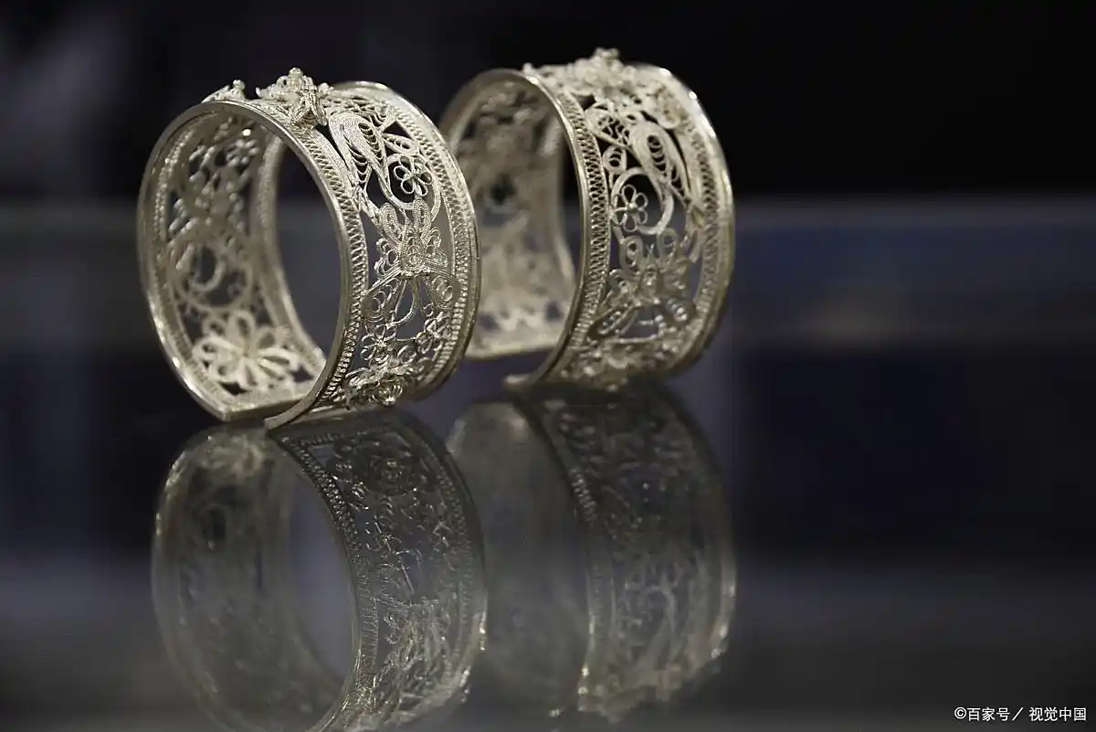 年轻消费者银饰消费趋势_银饰投资与保值_买白银理财产品怎么样