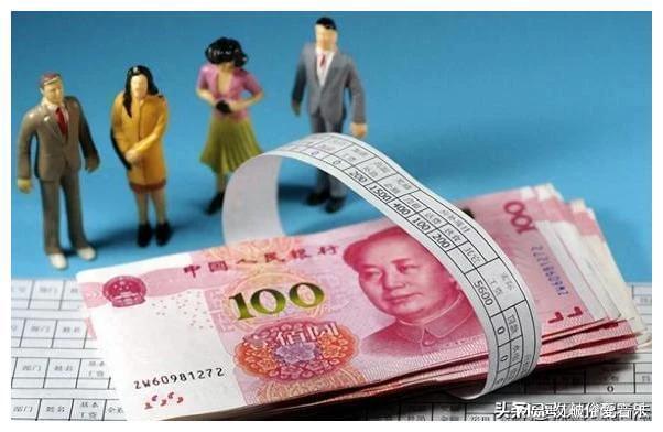 不同阶层存款分布_家庭存款金字塔_理财金字塔告诉我们